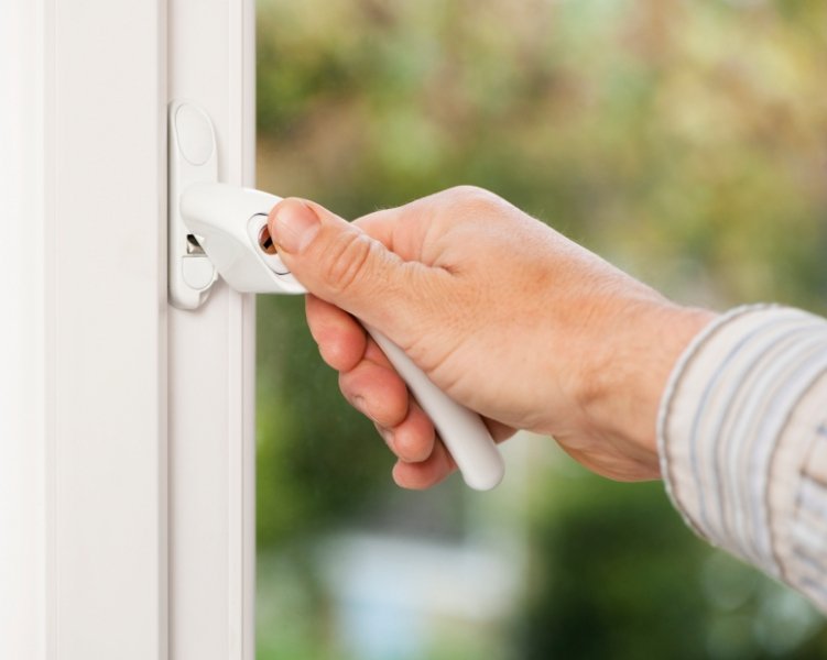 Secure Locking Systems and Safety Features