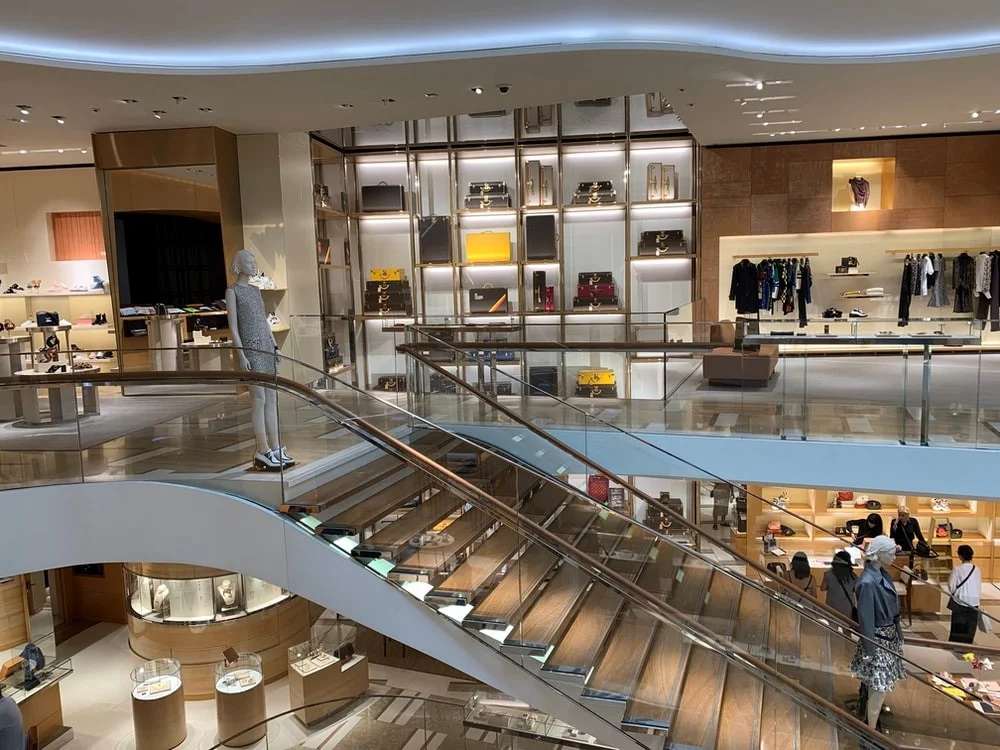 Retail stores with aluminum and glass fronts